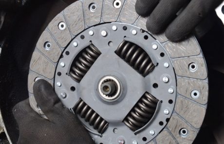 RR Automotive Workshop Shopfront